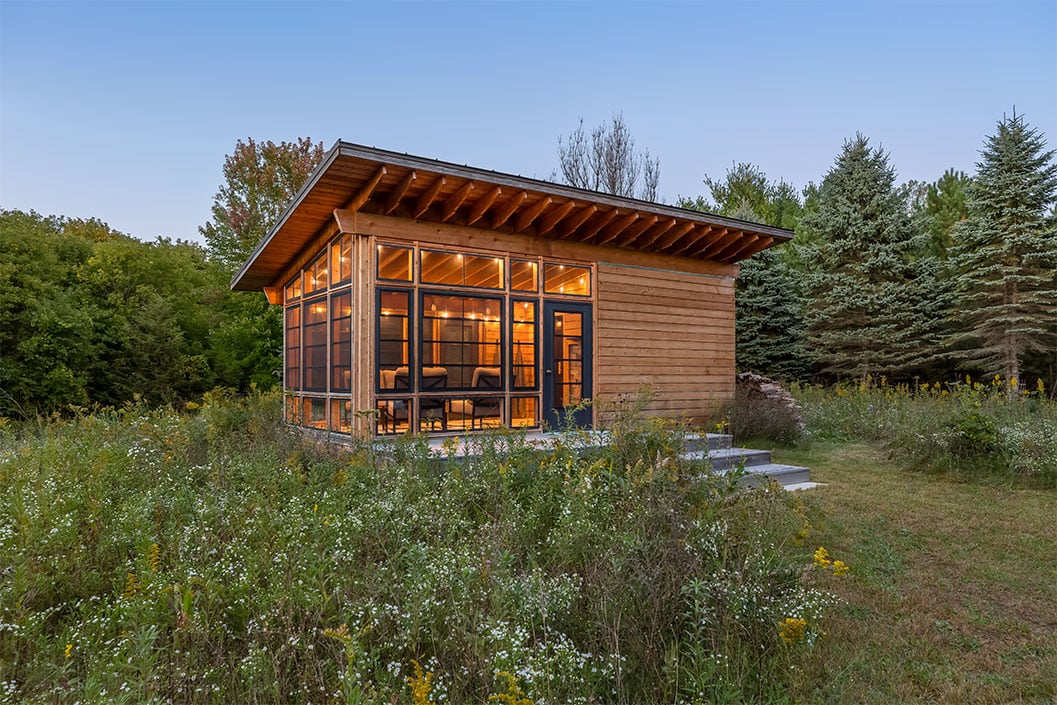 Year-Round Wood-Fired Outdoor Sauna is an Unplugged Escape for Family featured image